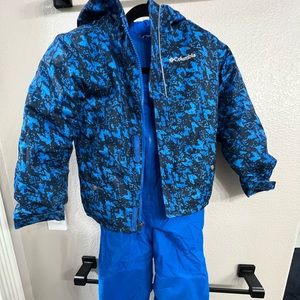 Boys Columbia Snow Suit. Jacket + Bibs